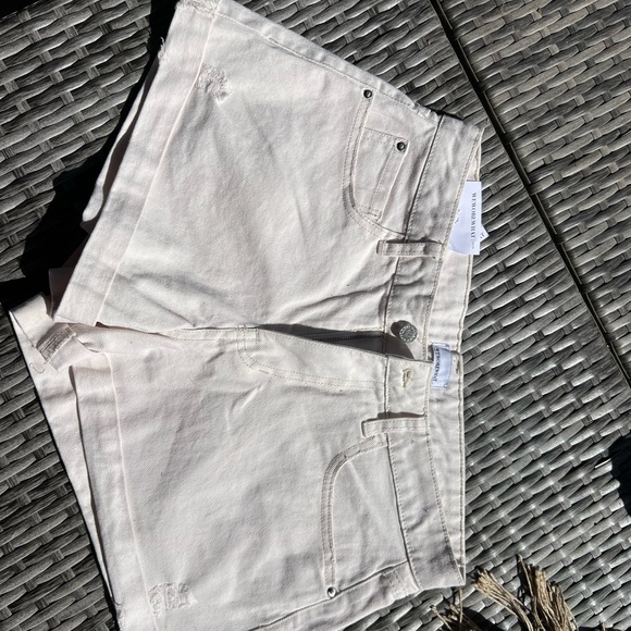 WeWoreWhat Low Rise Rolled Shorty Bleached Grey 26 - Picture 2 of 4